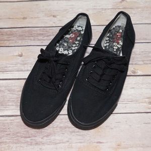 Mossimo Supply & Co. Women’s Black Shoes